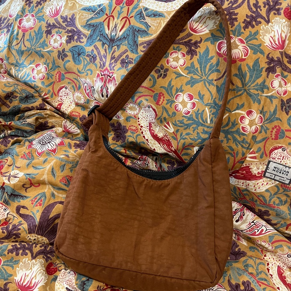 BROWN BAGGU MINI SHOULDER NYLON BAG